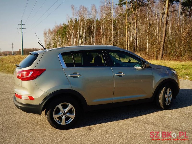 2011' Kia Sportage 1.7 Crdi M 2Wd photo #1