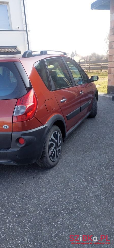 2008' Renault Scenic photo #3
