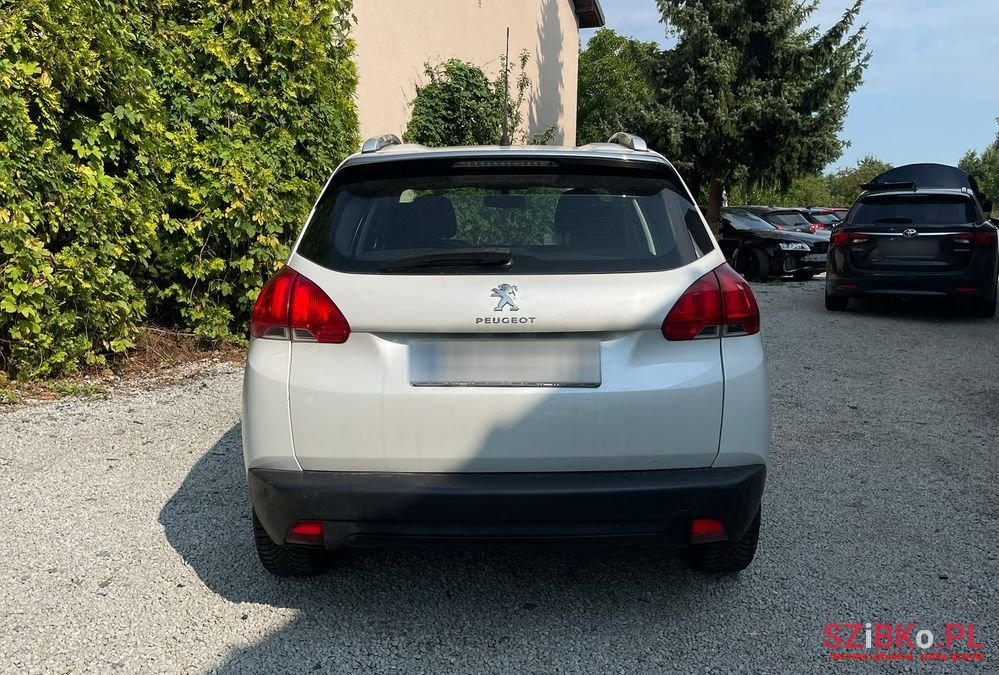 2014' Peugeot 2008 82 Vti Active photo #6