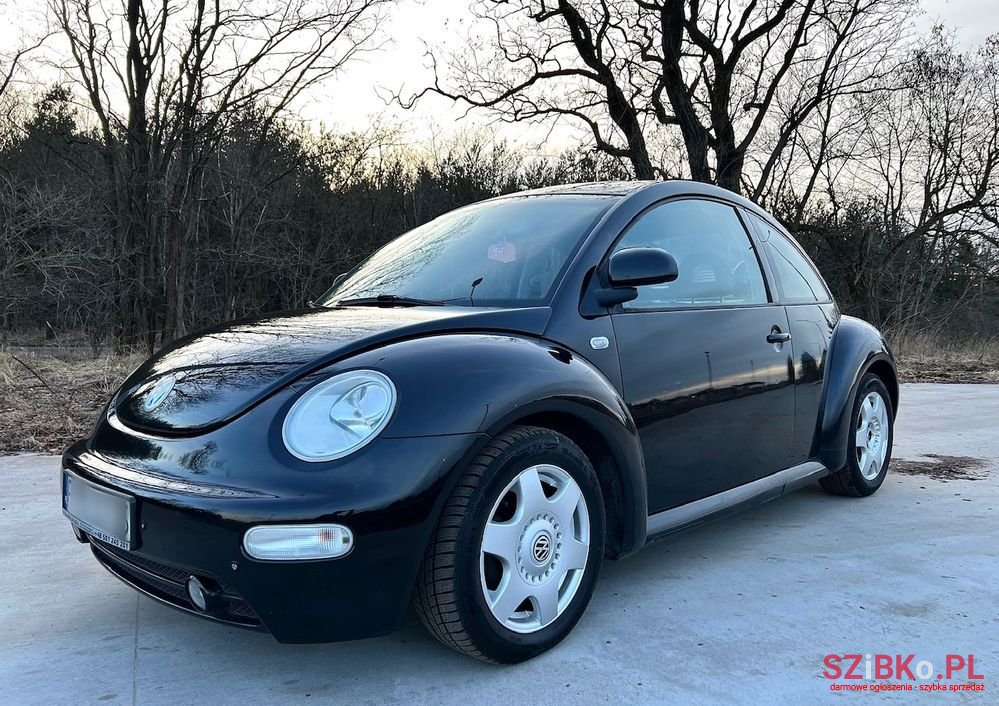 2000' Volkswagen New Beetle photo #1