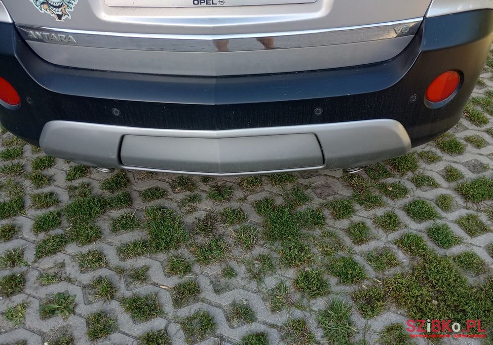 2007' Opel Antara 3.2 V6 Cosmo photo #5