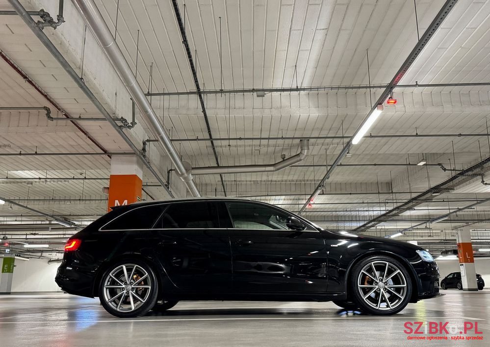 2015' Audi A4 photo #1