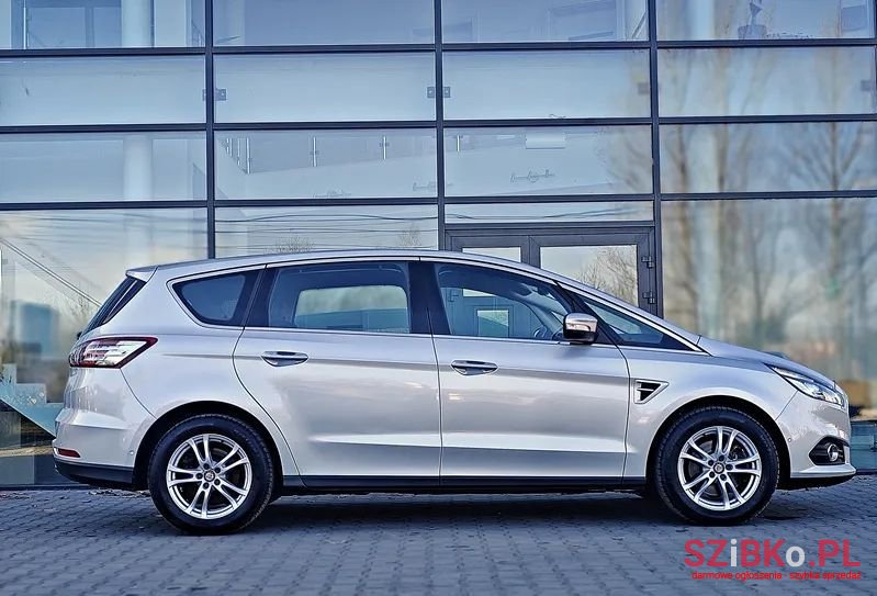 2017' Ford S-Max photo #2