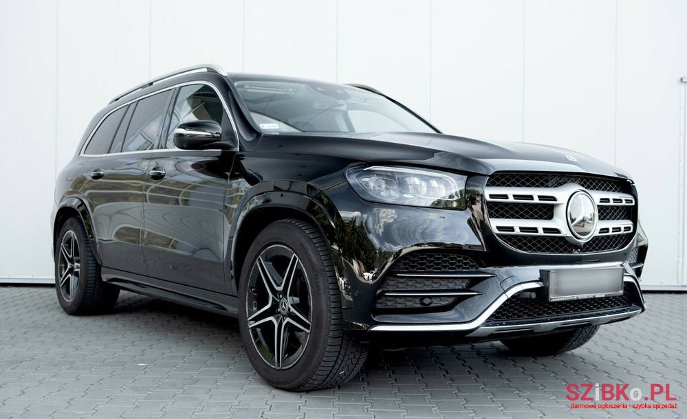 2022' Mercedes-Benz GLS 400 D 4-Matic photo #3