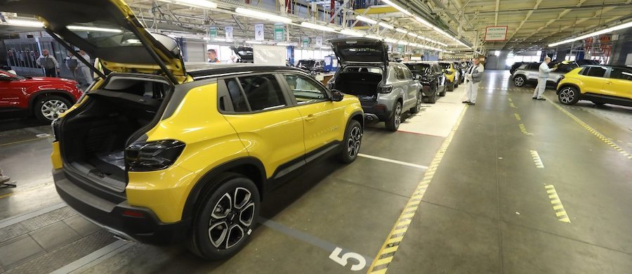 Amerykańskie cła. Polscy przedsiębiorcy pełni obaw. Co z branżą motoryzacyjną?