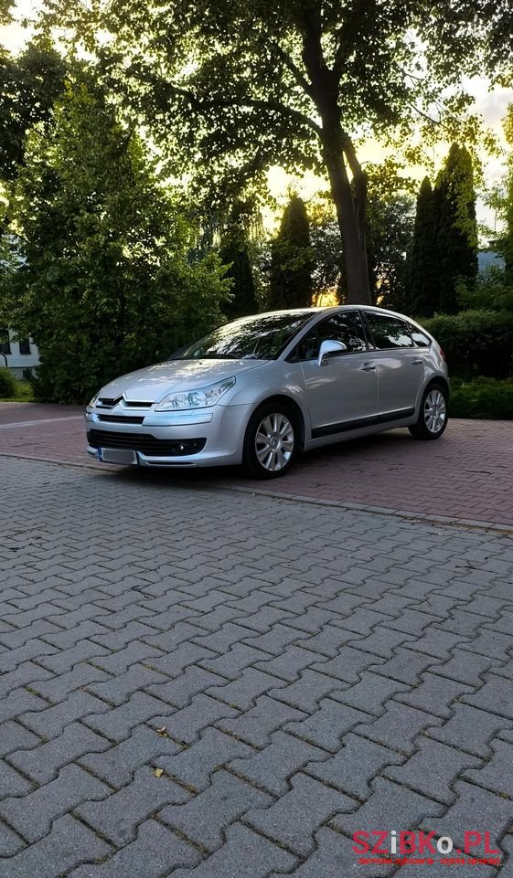 2005' Citroen C4 2.0 16V Exclusive photo #4