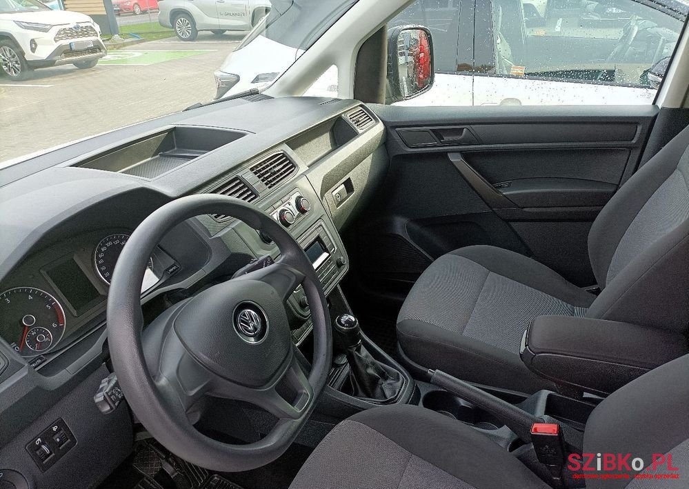 2015' Volkswagen Caddy photo #5