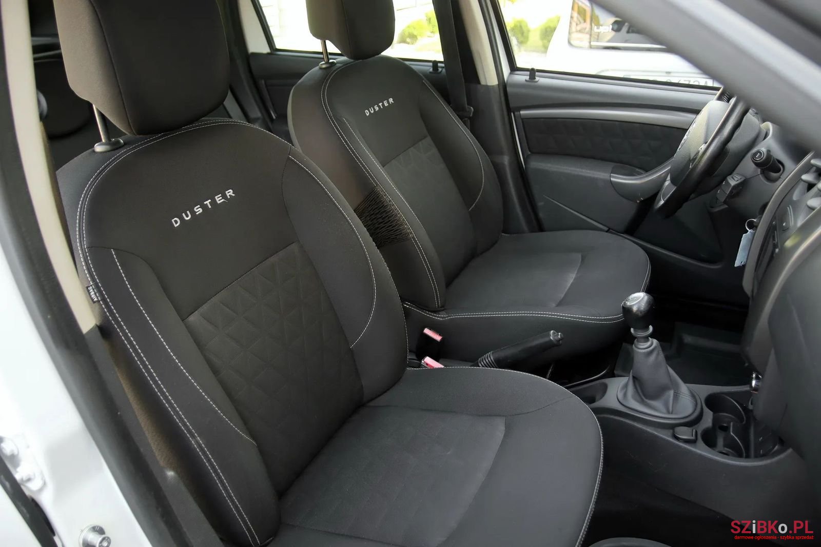 2014' Dacia Duster photo #6