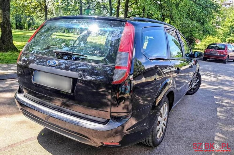 2006' Ford Focus 1.6 16V Ambiente photo #3