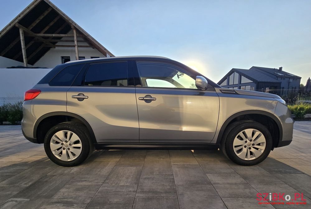 2017' Suzuki Vitara photo #6