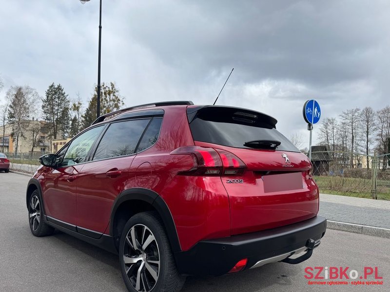 2017' Peugeot 2008 photo #6