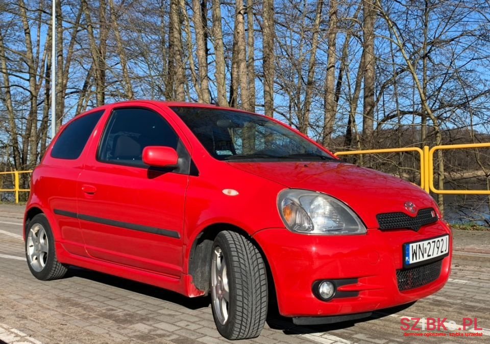 2003' Toyota Yaris photo #2