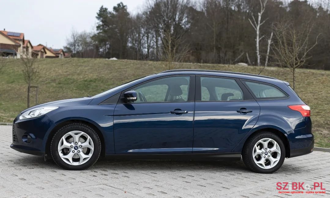 2011' Ford Focus photo #1