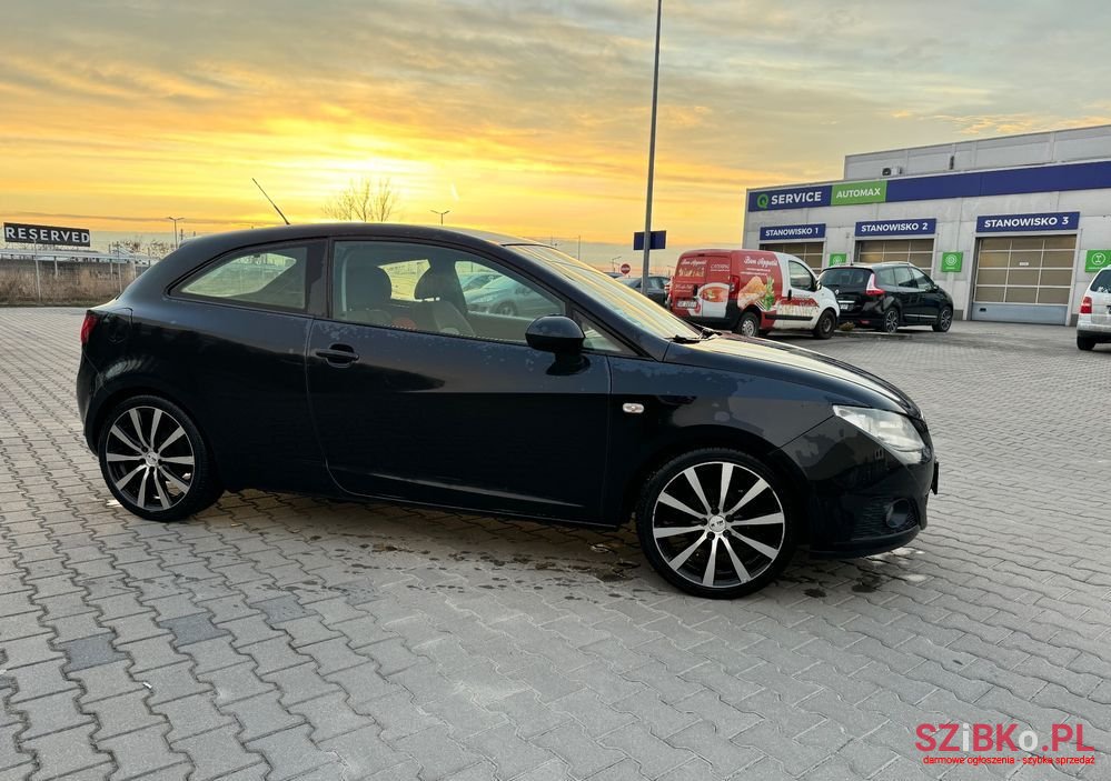 2010' SEAT Ibiza Sc 1.4 16V Sport photo #5