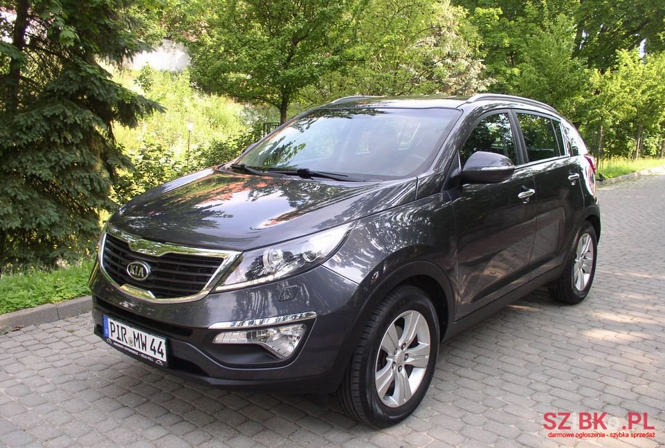 2010' Kia Sportage photo #2