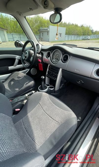 2004' MINI Cooper Ver-Standard photo #4