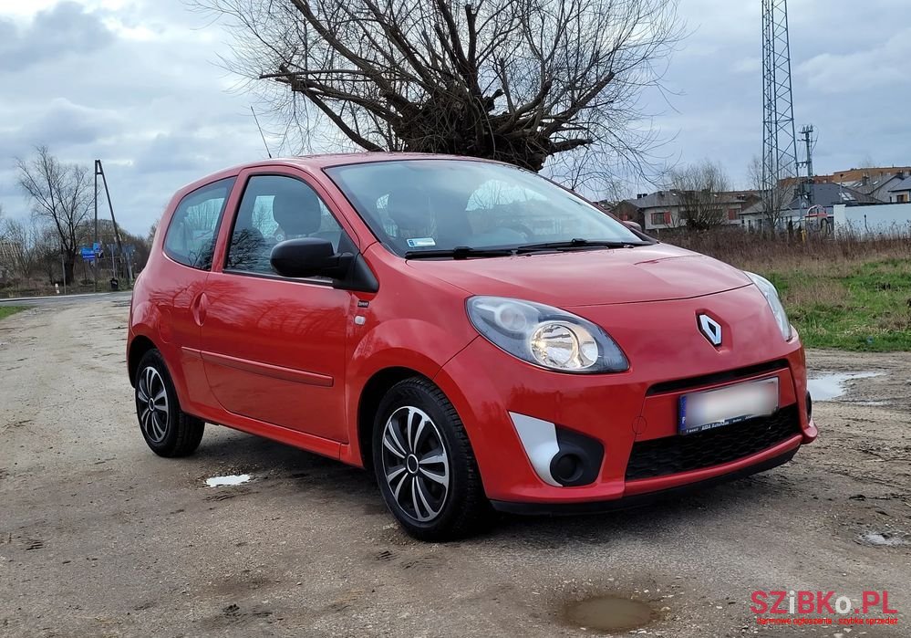 2011' Renault Twingo photo #2