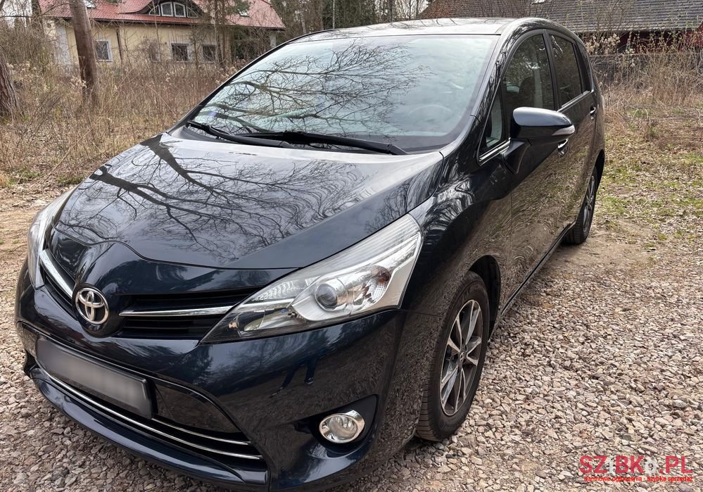 2015' Toyota Verso 1.8 Premium Eu5 7Os Ms photo #1
