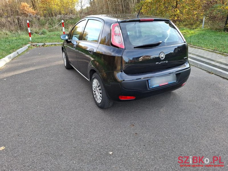 2010' Fiat Punto Evo 1.4 8V Active photo #2