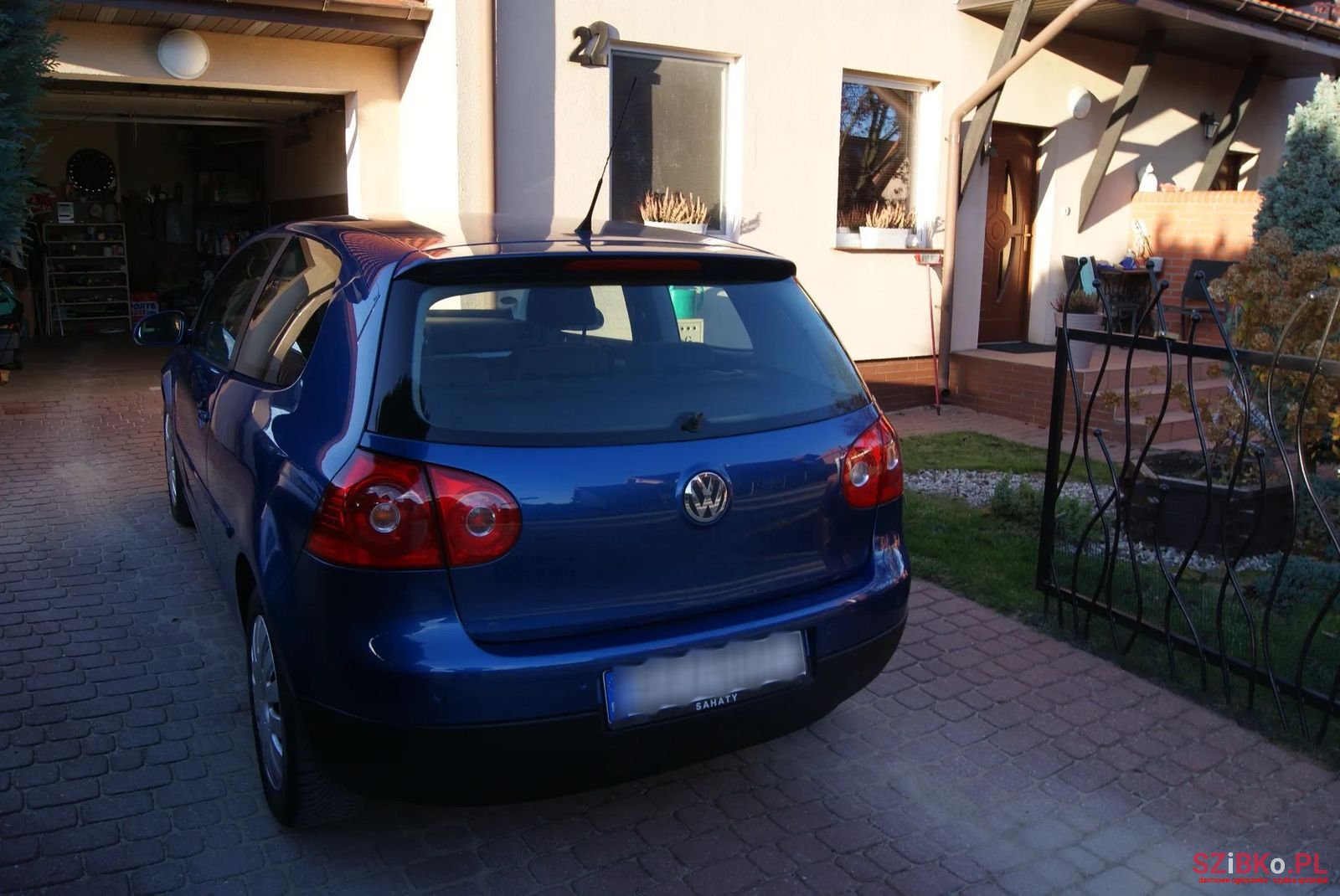 2007' Volkswagen Golf photo #6