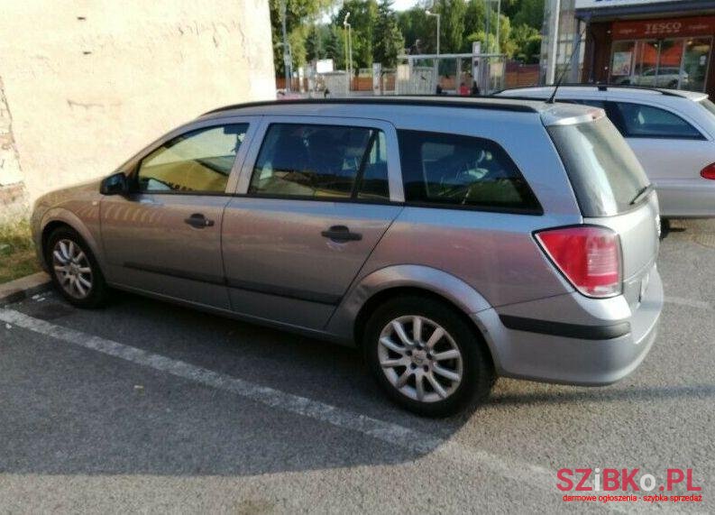 2004' Opel Astra photo #1