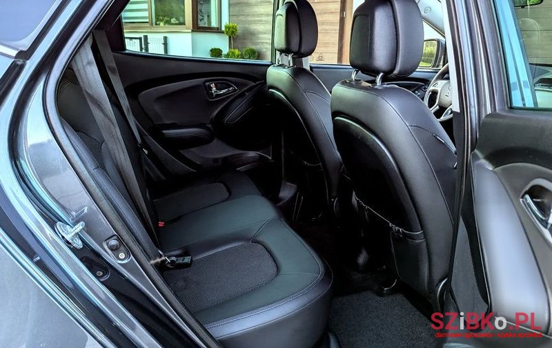 2010' Hyundai ix35 2.0 Premium photo #6