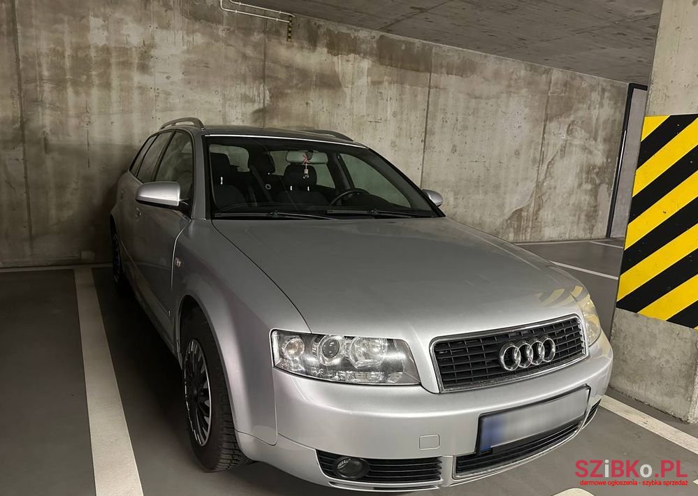 2003' Audi A4 Avant photo #5