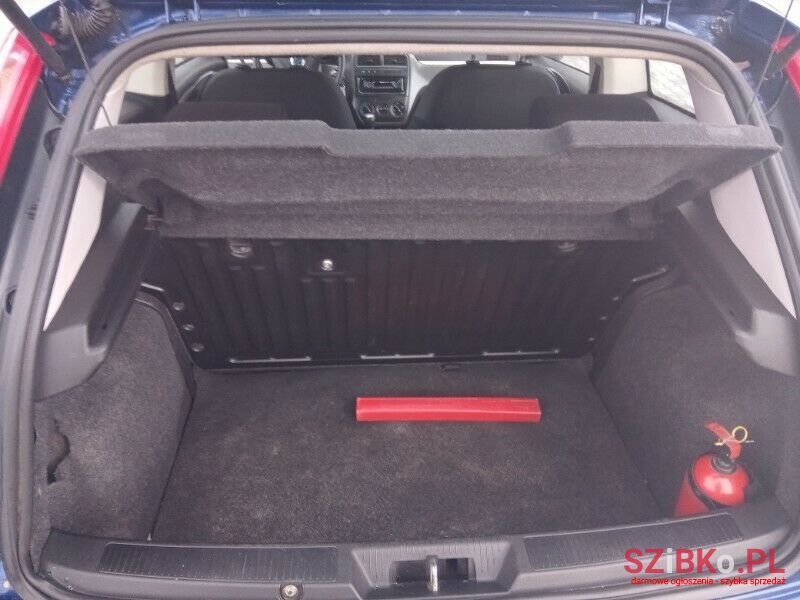 2007' Fiat Punto photo #5