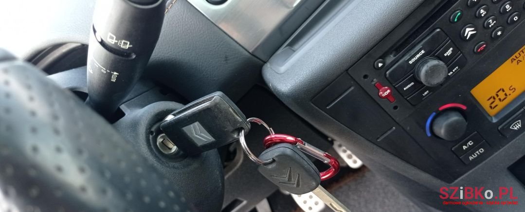 2006' Citroen C4 photo #2