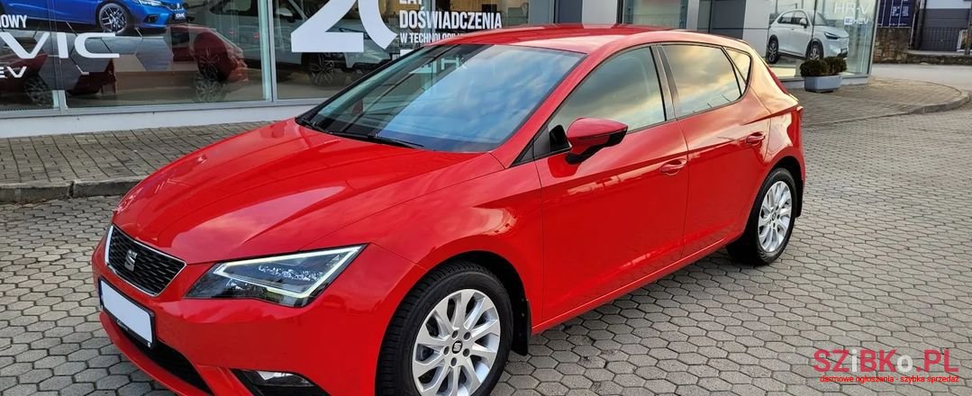 2014' SEAT Leon photo #2