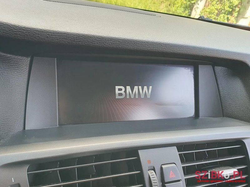 2011' BMW X3 Xdrive20D photo #6