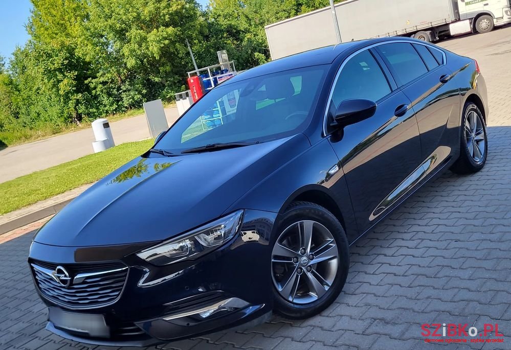 2019' Opel Insignia 1.6 Innovation photo #2