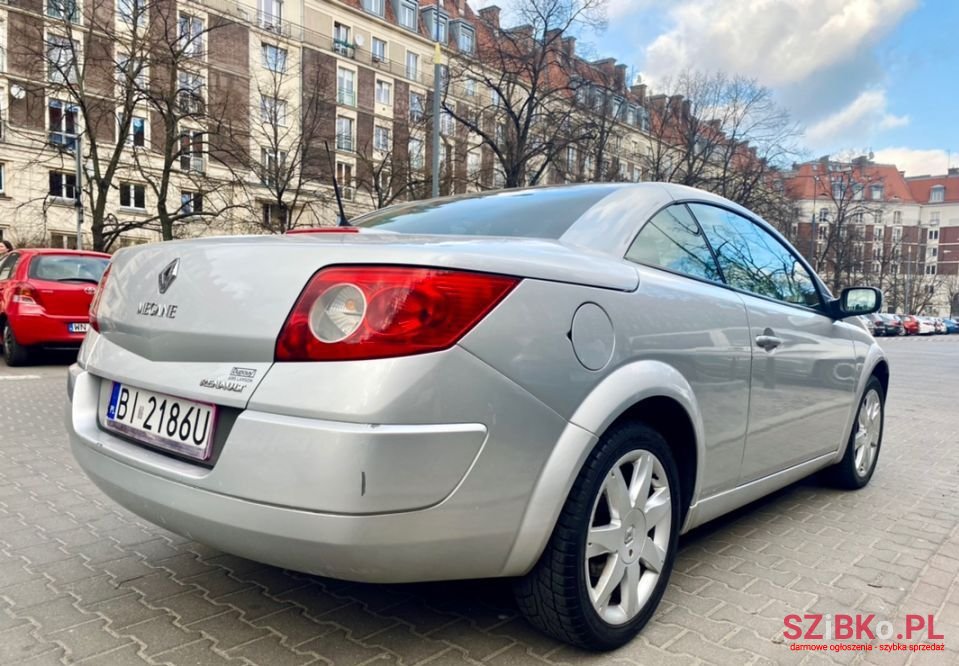 2007' Renault Megane photo #2