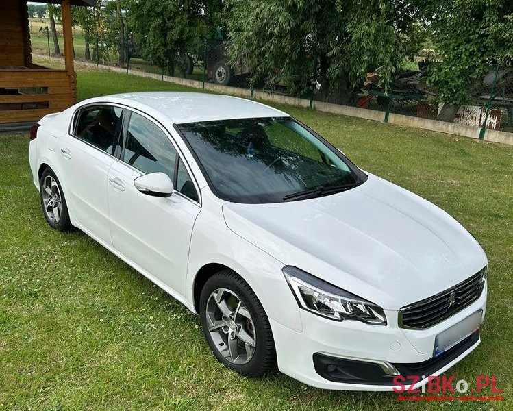 2015' Peugeot 508 photo #3