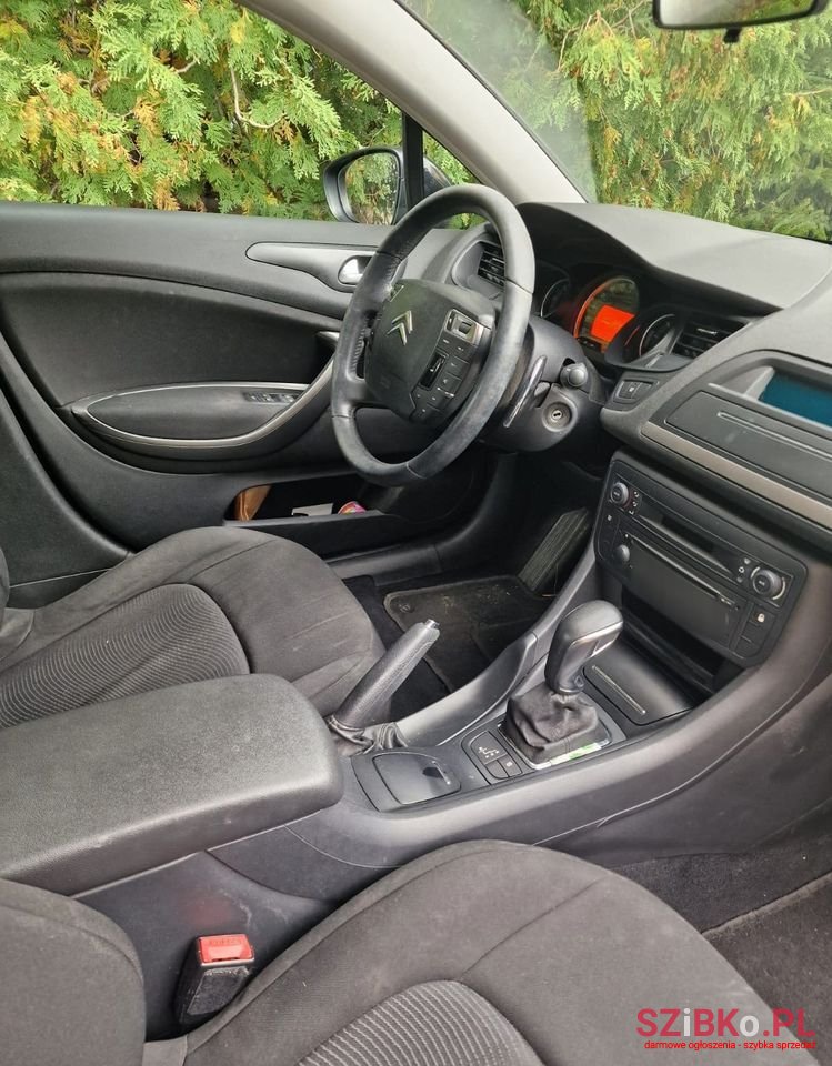 2011' Citroen C5 photo #6