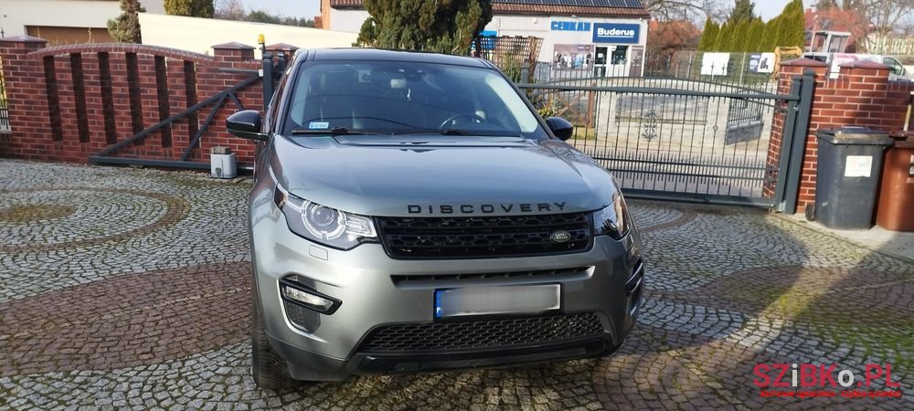 2016' Land Rover Discovery Sport photo #1