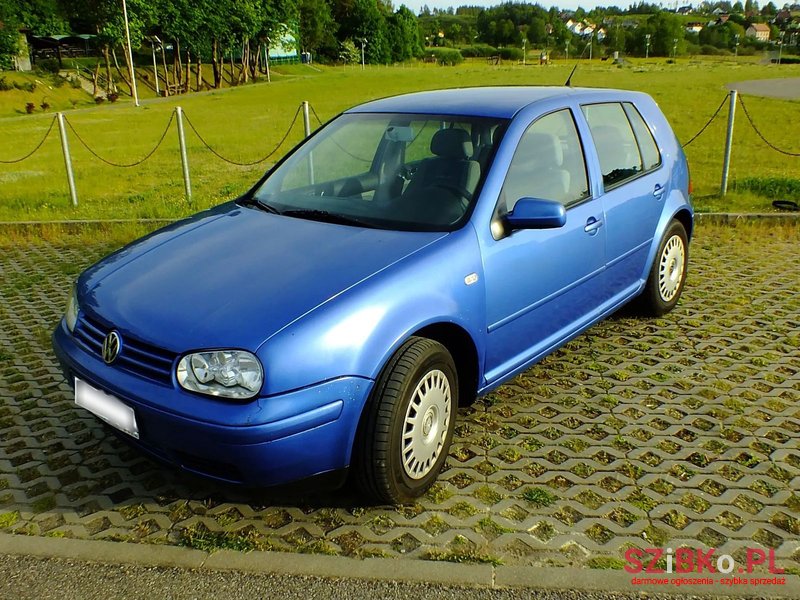 2000' Volkswagen Golf photo #6