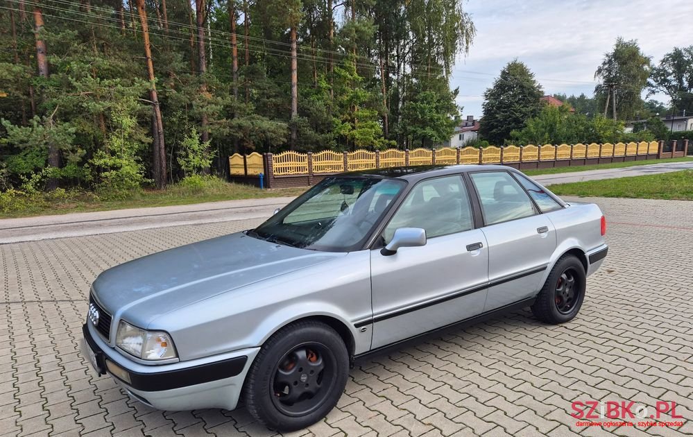 1992' Audi 80 photo #3