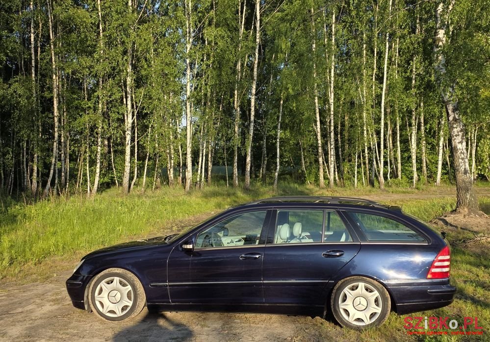 2001' Mercedes-Benz C-Class photo #6