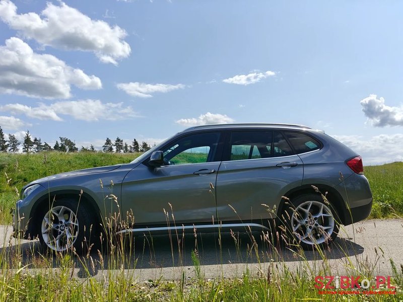 2011' BMW X1 photo #1