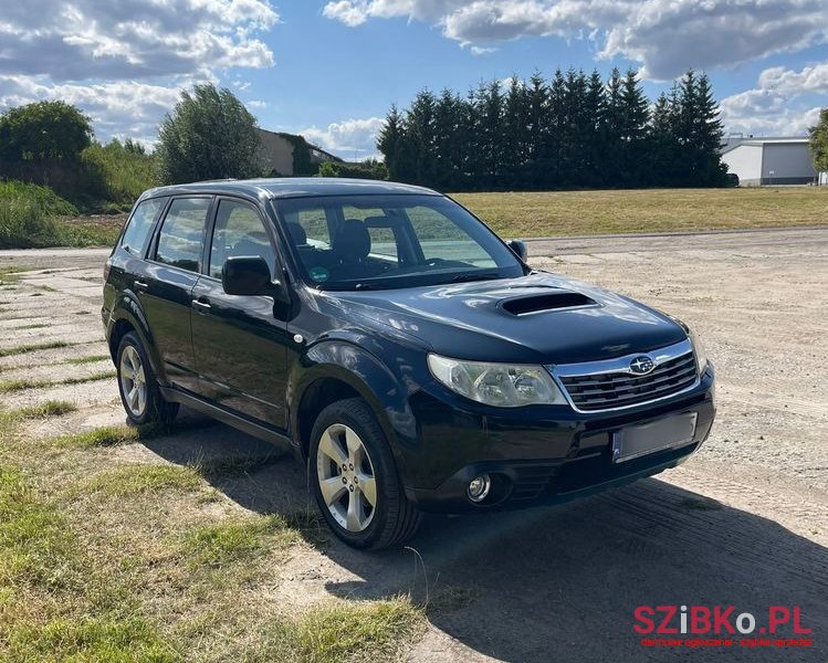 2009' Subaru Forester 2.0D Active photo #2
