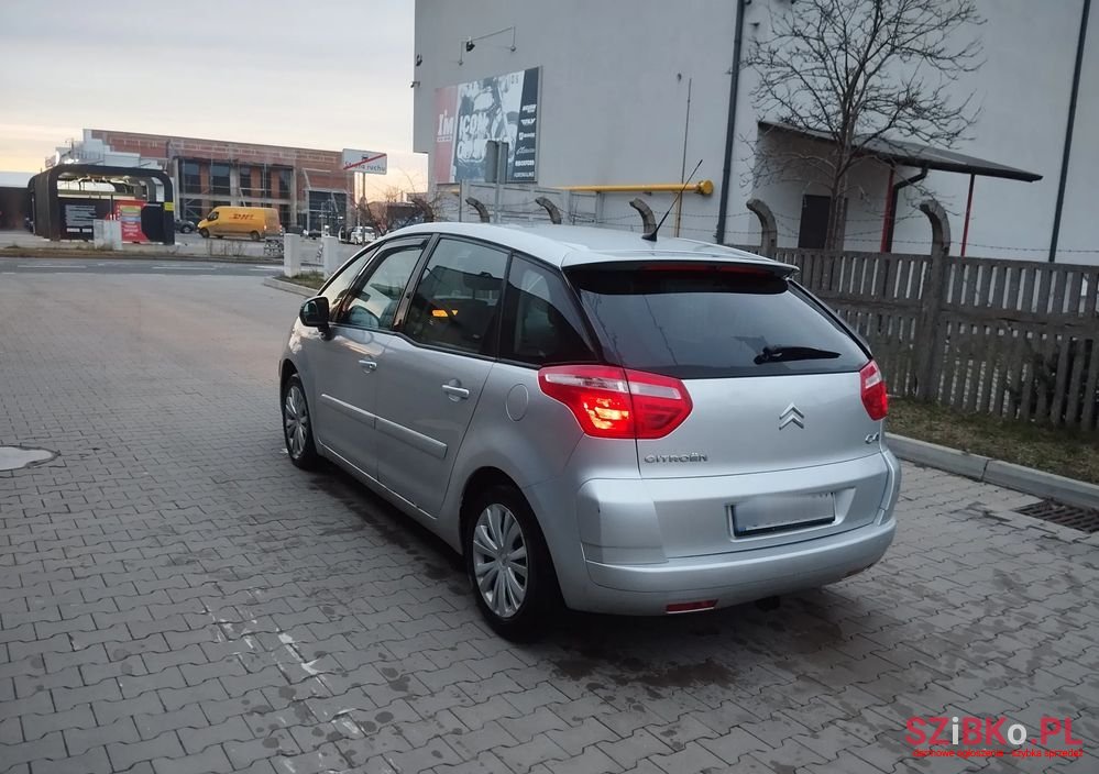 2007' Citroen C4 Picasso 1.8I Impress photo #4
