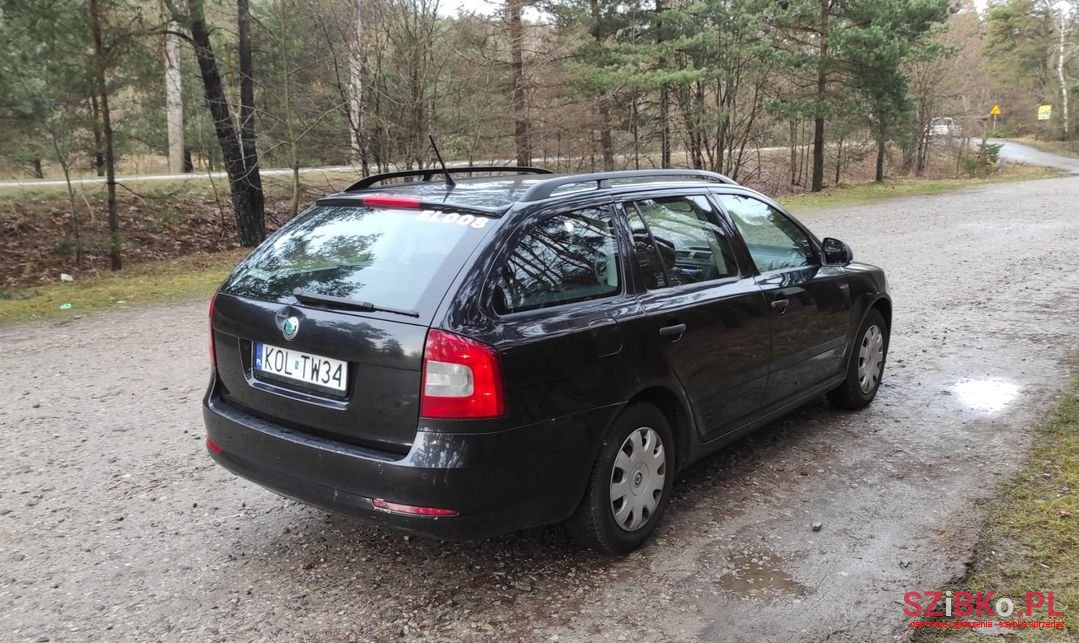 2011' Skoda Octavia photo #3