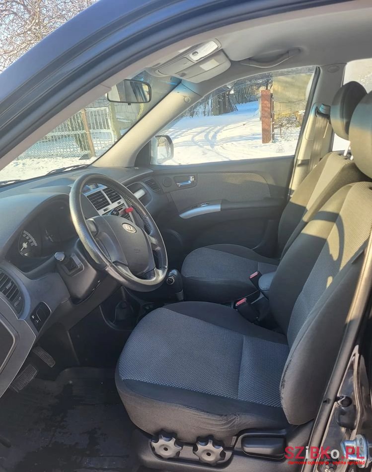 2008' Kia Sportage photo #4