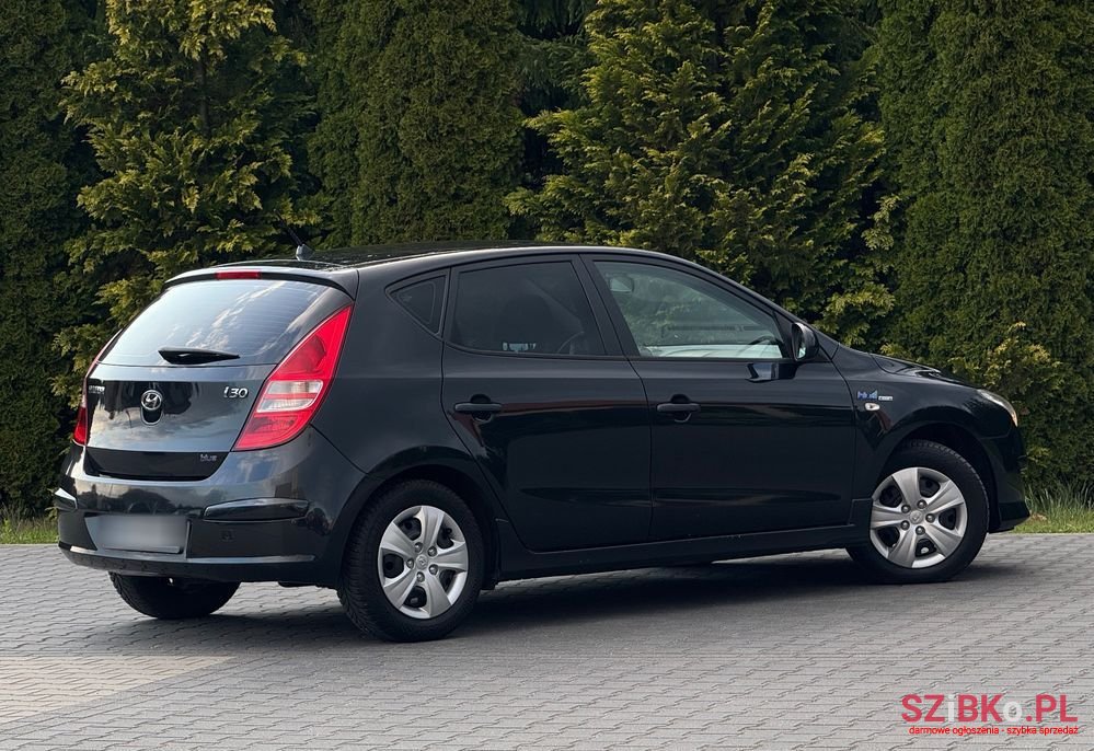 2011' Hyundai i30 photo #4