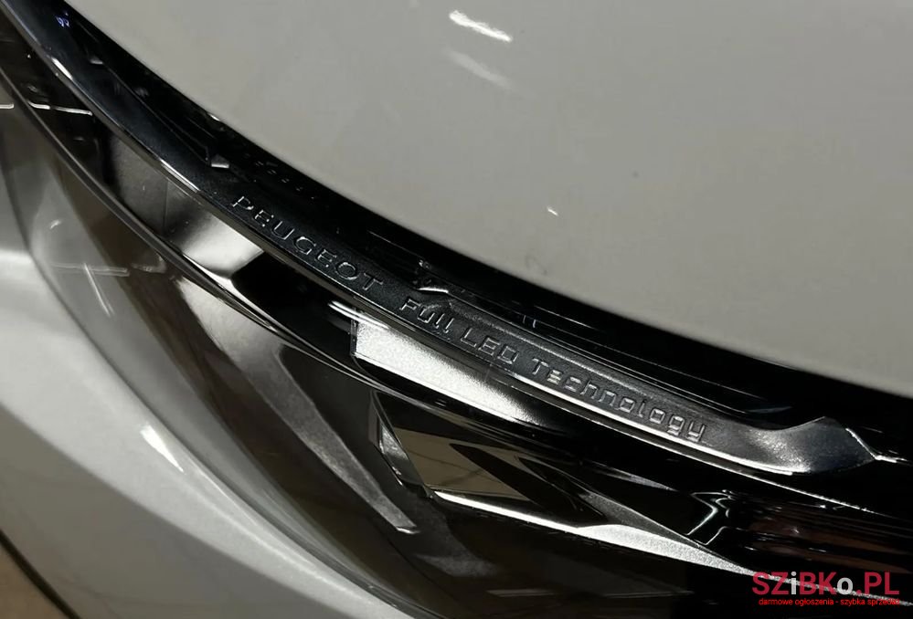 2019' Peugeot 3008 Puretech photo #5