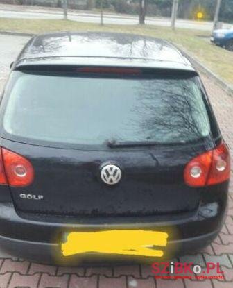 2005' Volkswagen Golf photo #1