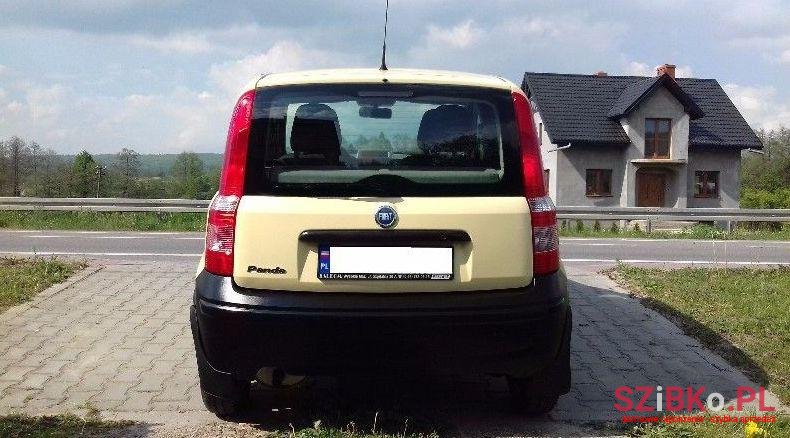 2004' Fiat Panda photo #2
