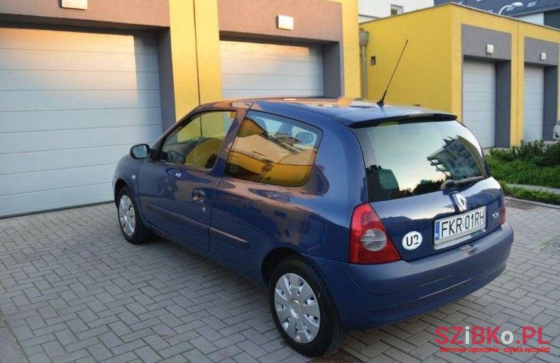 2003' Renault Clio photo #1