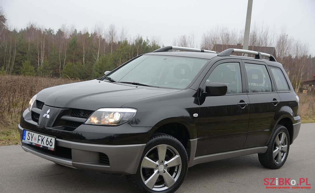 2003' Mitsubishi Outlander photo #4